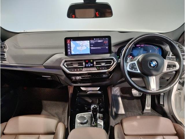 Bmw X4 2021 — фото автомобиля 1