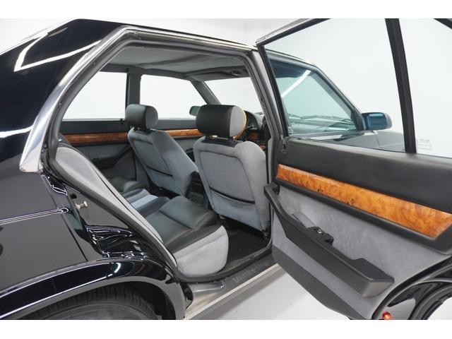 Миниатюра 38