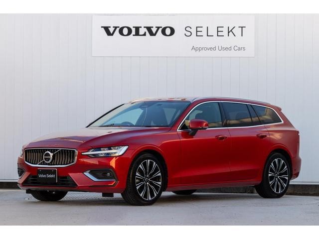 Volvo V60 2023 — фото автомобиля 1