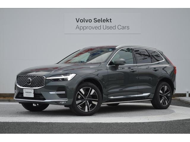 Volvo XC60 2025 — фото автомобиля 1