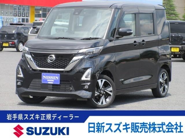 Nissan ROOX 2023 — фото автомобиля 1