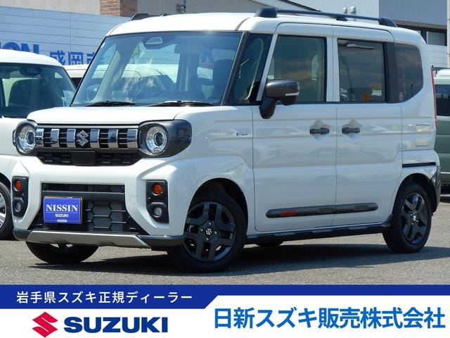 Suzuki SPACIA GEAR 2024 — фото автомобиля