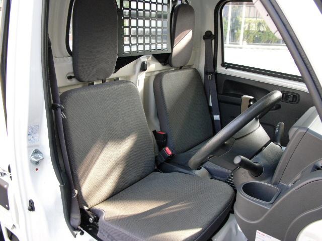 Daihatsu HIJET TRUCK 2014 — фото автомобиля 1
