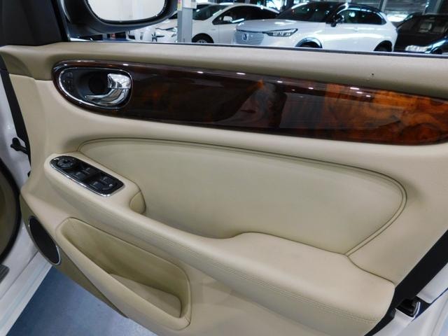 Миниатюра 18