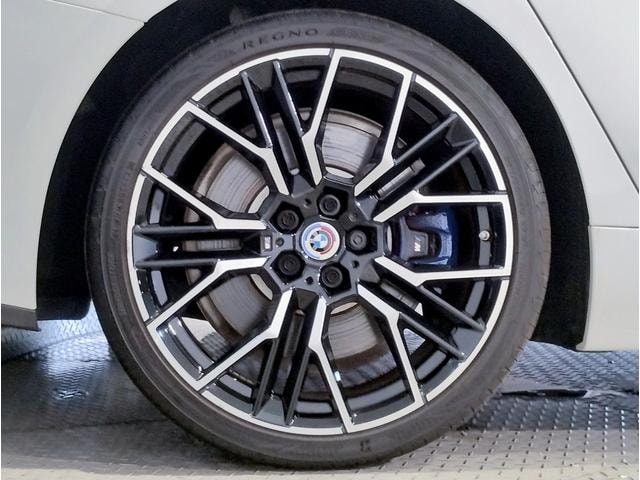 Миниатюра 28