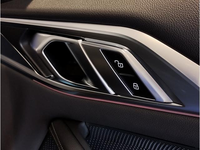Миниатюра 37