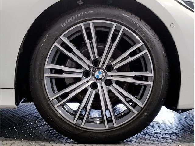 Миниатюра 28