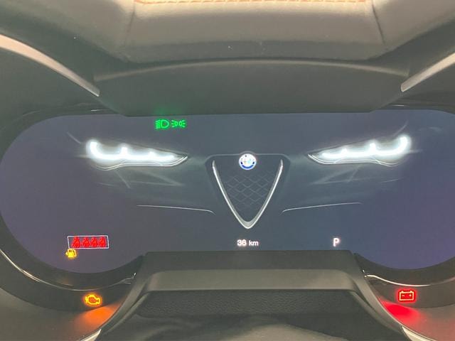 Alfa Romeo STELVIO 2026 — фото автомобиля 1