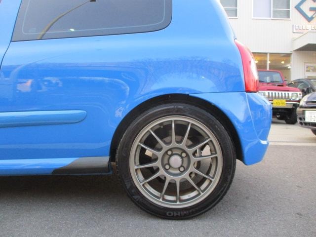 Миниатюра 12