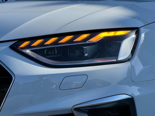 Audi A4 2023 — фото автомобиля 1