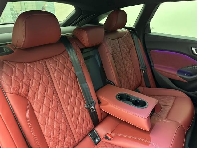 Миниатюра 32