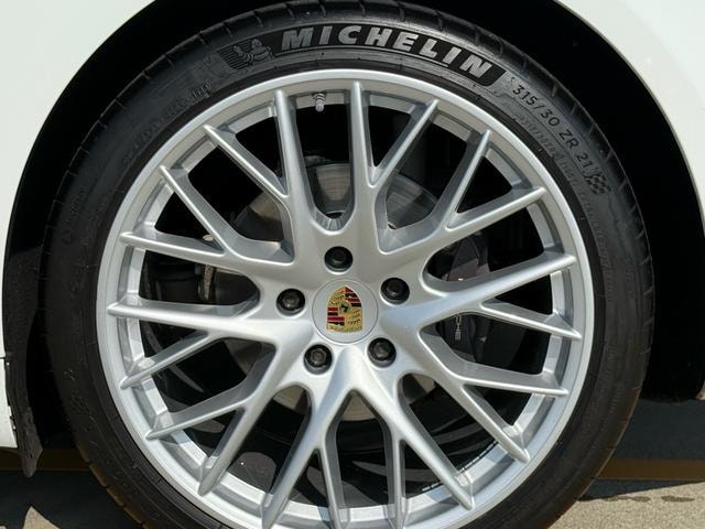Миниатюра 22