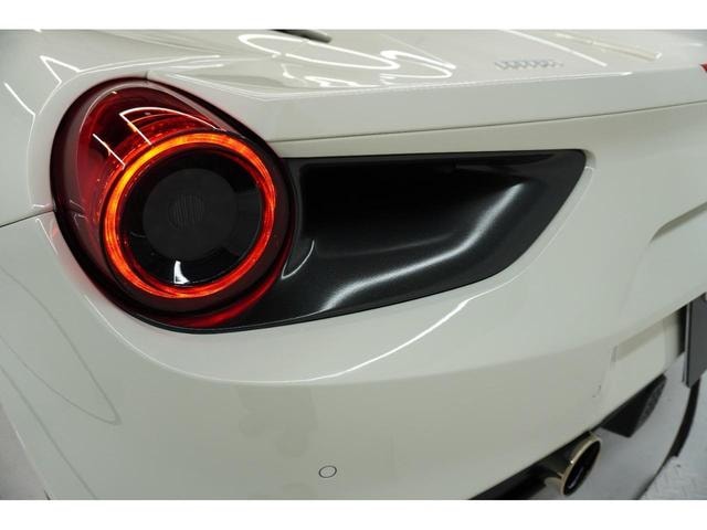 Ferrari 488 SPIDER 2018 — фото автомобиля 1