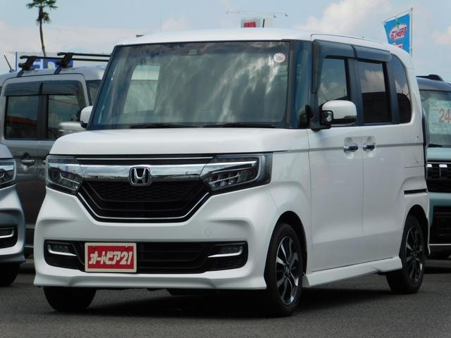 Honda N-BOX CUSTOM 2018 — фото автомобиля 1