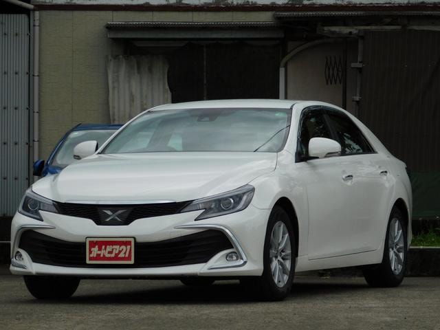 Toyota MARK X 2018 — фото автомобиля