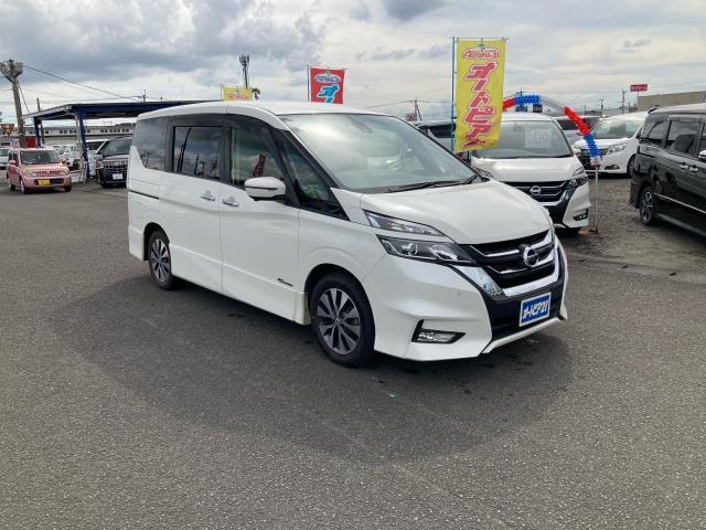 Nissan SERENA 2017 — фото автомобиля 1
