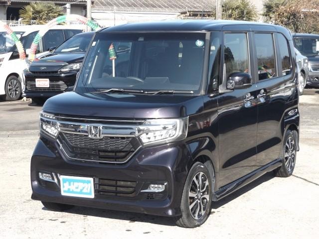 Honda N-BOX CUSTOM 2017 — фото автомобиля 1