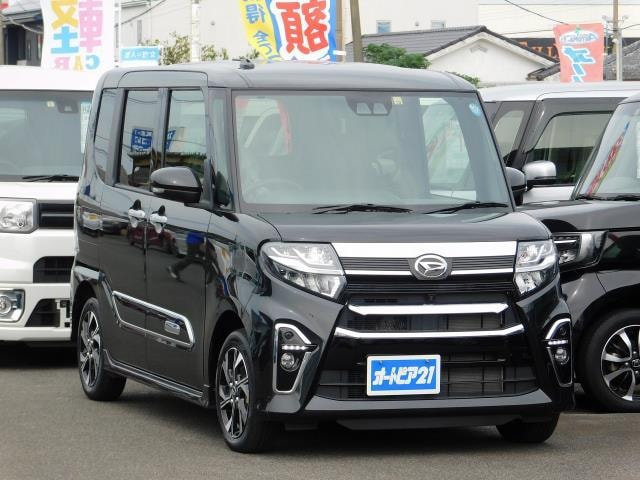 Daihatsu TANTO 2022 — фото автомобиля