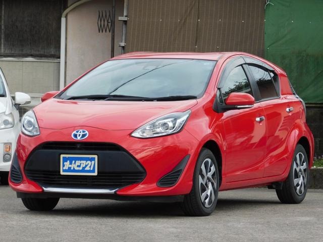 Toyota AQUA 2020 — фото автомобиля 1