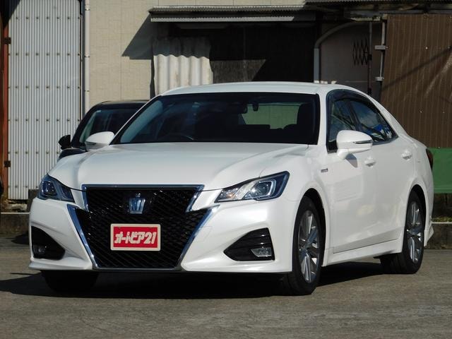 Toyota CROWN HYBRID 2017 — фото автомобиля
