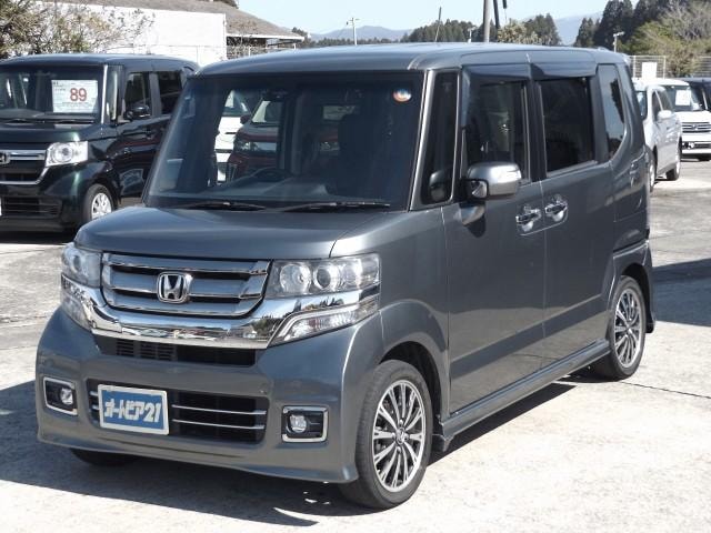 Honda N-BOX CUSTOM 2017 — фото автомобиля 1