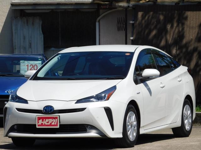 Toyota PRIUS 2020 — фото автомобиля 1