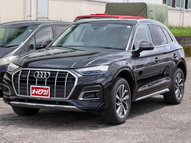 Audi Q5 2022 — фото автомобиля 1