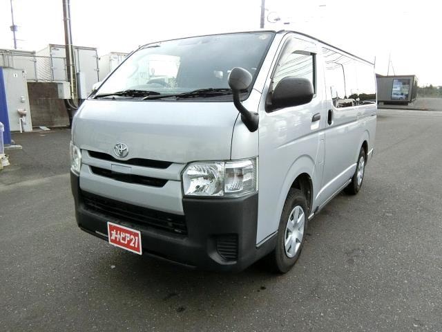 Toyota HIACE VAN 2019 — фото автомобиля 1