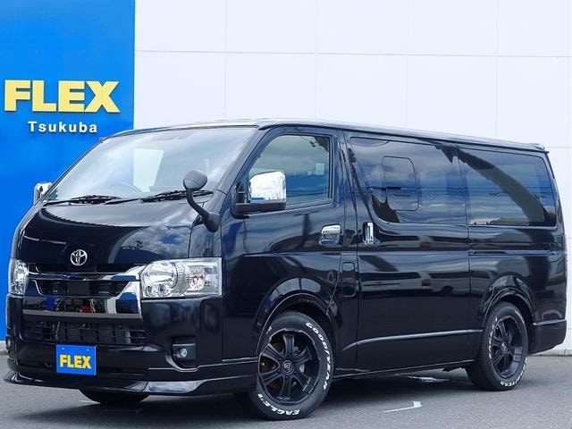 Toyota HIACE VAN 2023 — фото автомобиля
