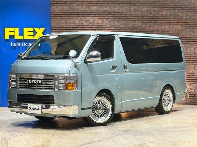 Toyota HIACE VAN 2017 — фото автомобиля