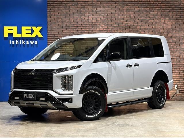 Mitsubishi DELICA D:5 2025 — фото автомобиля