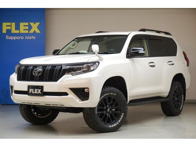 Toyota LAND CRUISER PRADO 2023 — фото автомобиля
