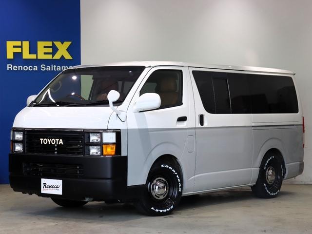 Toyota HIACE VAN 2013 — фото автомобиля