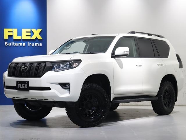 Toyota LAND CRUISER PRADO 2022 — фото автомобиля 1