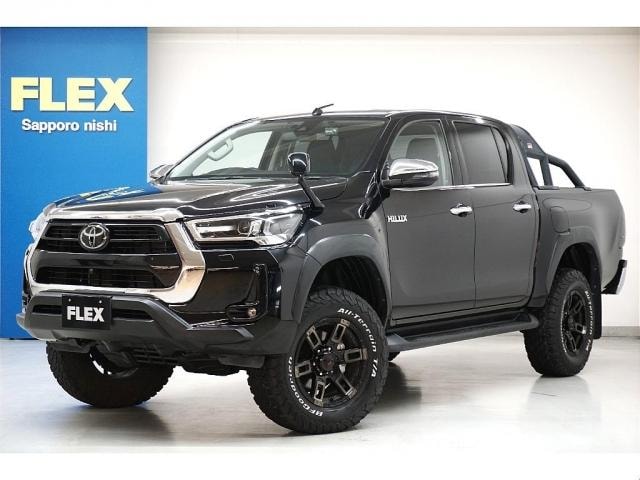 Toyota HILUX 2021 — фото автомобиля