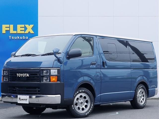 Toyota HIACE VAN 2018 — фото автомобиля
