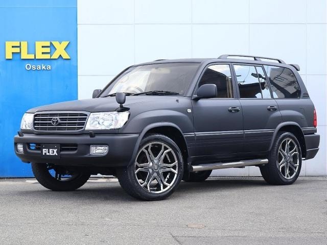 Toyota LAND CRUISER 100 2000 — фото автомобиля