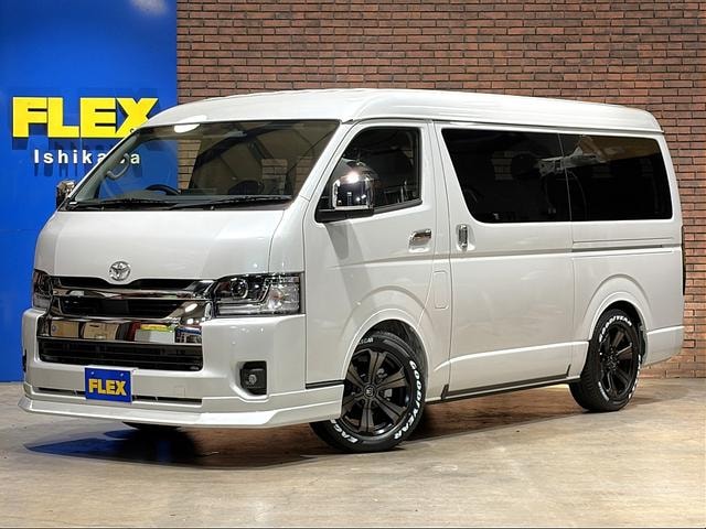 Toyota HIACE WAGON 2026 — фото автомобиля