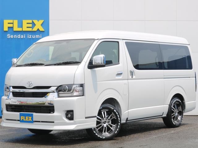 Toyota HIACE WAGON 2026 — фото автомобиля 1
