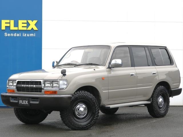 Toyota LAND CRUISER 80 1995 — фото автомобиля