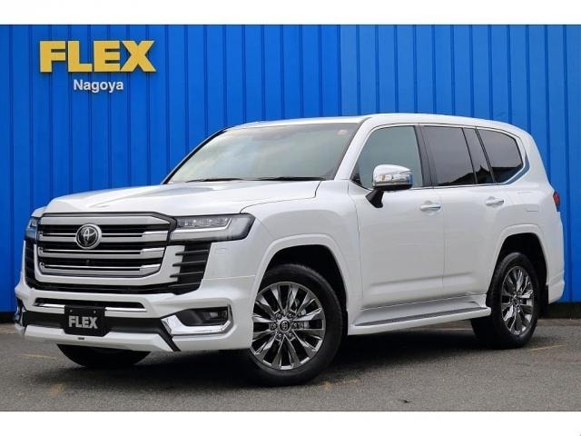 Toyota LAND CRUISER 2023 — фото автомобиля