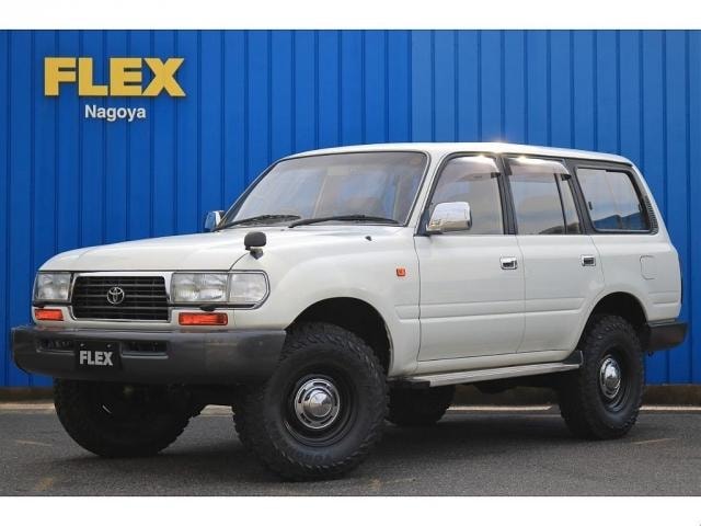 Toyota LAND CRUISER 80 1995 — фото автомобиля