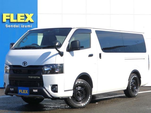 Toyota HIACE VAN 2022 — фото автомобиля 1