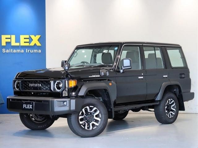 Toyota LAND CRUISER 70 2026 — фото автомобиля