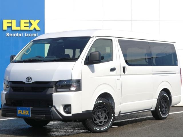 Toyota HIACE WAGON 2026 — фото автомобиля 1
