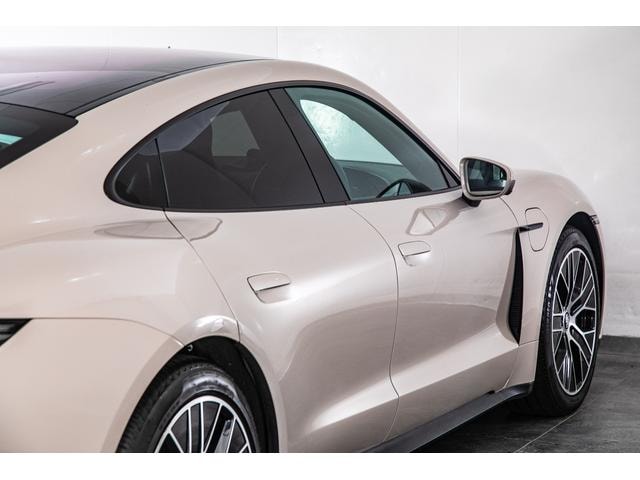 Миниатюра 28