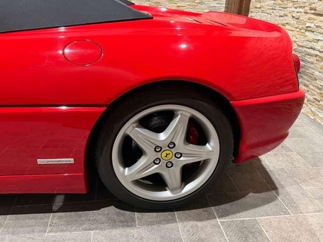 Ferrari F355 1999 — фото автомобиля 1