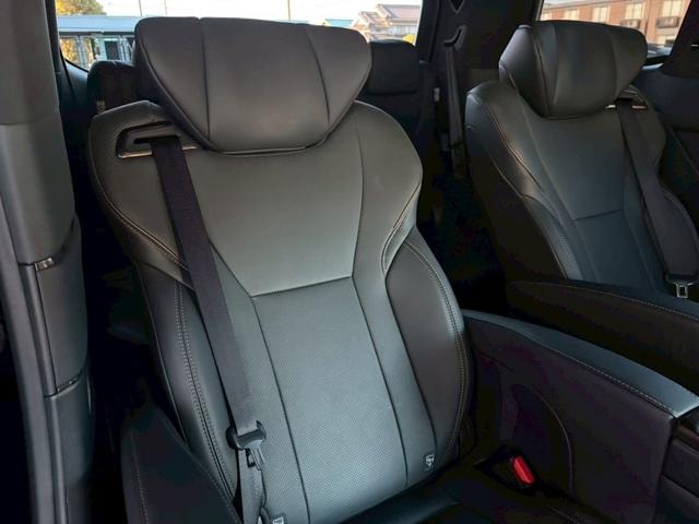 Toyota ALPHARD HYBRID 2024 — фото автомобиля 1