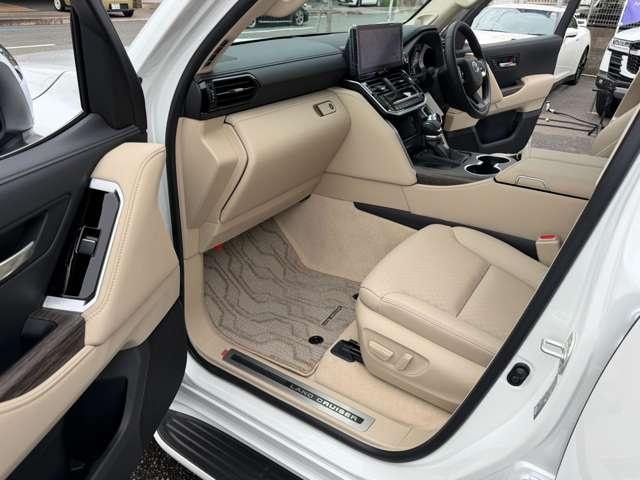 Миниатюра 24