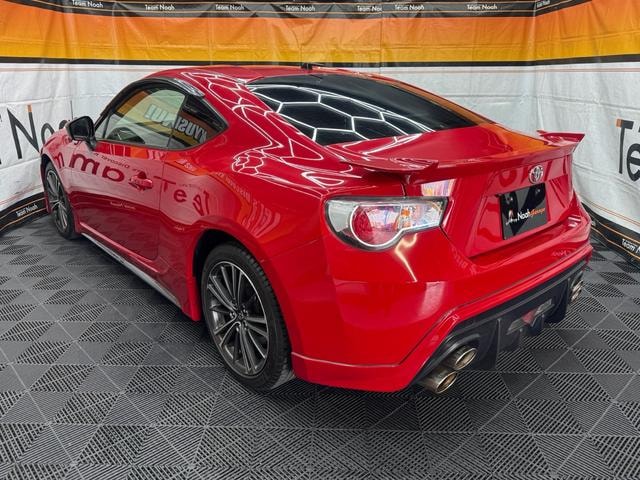 Миниатюра 19